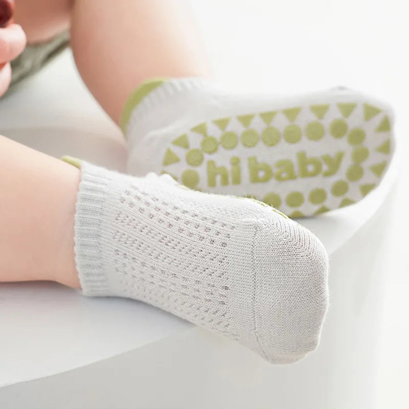 Chaussettes Antidérapantes Enfant – Lot de 6 Paires, Coton, Unisexe, 0-5 Ans