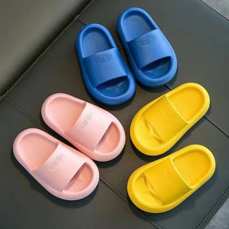 Chaussons Enfant Été – Respirants, Antidérapants, Motifs Animaux, Unisexe