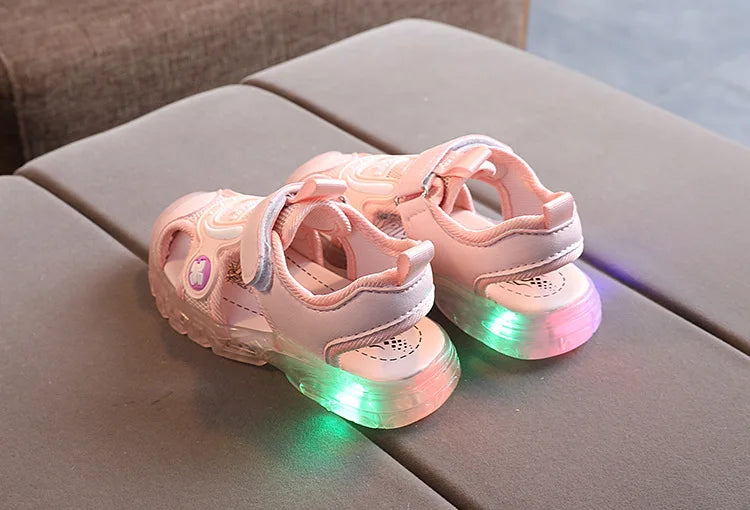 Sandales LED Lumineuses Enfant – Semelle Souple, Motifs Cartoon, Unisexe, 1-3 Ans