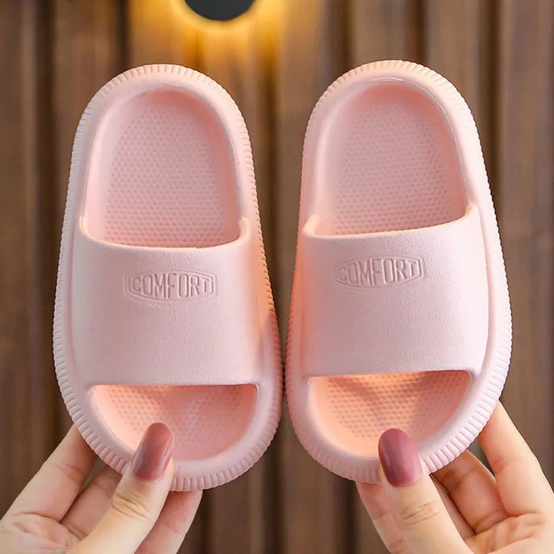 Chaussons Enfant Été – Respirants, Antidérapants, Motifs Animaux, Unisexe