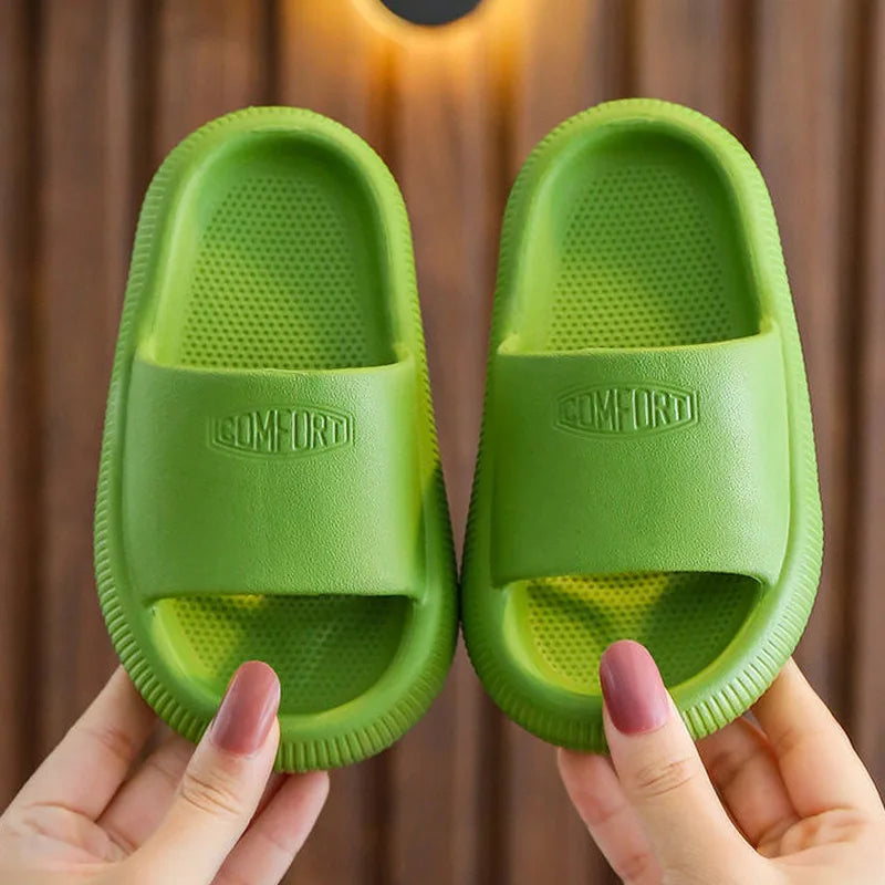 Chaussons Enfant Été – Respirants, Antidérapants, Motifs Animaux, Unisexe