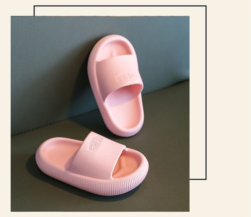 Chaussons Enfant Été – Respirants, Antidérapants, Motifs Animaux, Unisexe