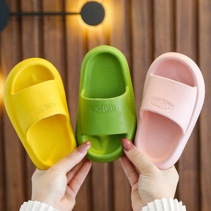 Chaussons Enfant Été – Respirants, Antidérapants, Motifs Animaux, Unisexe