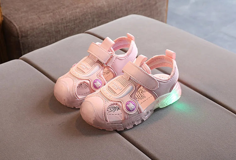Sandales LED Lumineuses Enfant – Semelle Souple, Motifs Cartoon, Unisexe, 1-3 Ans